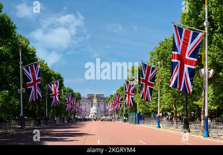 Union Jack flags lining the mall on the occasion of Queen Elizabeth's Platinum Jubliee, London 2022. Stock Photo