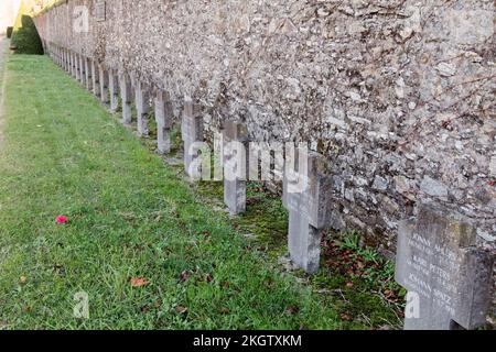 German Soldiers Cemetery - World War First - Cimetière La Bouteillerie, Nantes, Loire-Atlantique, France Stock Photo