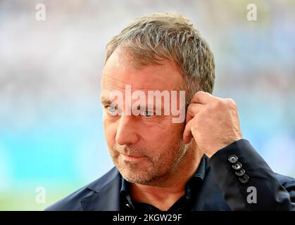 Doha, Qatar, November 23rd, 2022, coach/Bundescoach Hans-Dieter 'Hansi' FLICK (GER) Germany (GER) - Japan (JPN) group phase group E on November 23rd, 2022, Khalifa International Stadium. Soccer World Cup 2022 in Qatar from 20.11. - 18.12.2022 Stock Photo