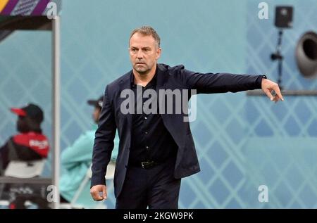 coach/Bundescoach Hans-Dieter 'Hansi ' FLICK (GER) gesture, gesture Germany (GER) - Japan (JPN) group phase group E on November 23rd, 2022, Khalifa International Stadium. Soccer World Cup 2022 in Qatar from 20.11. - 18.12.2022 Stock Photo