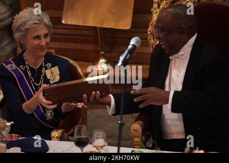The Duchess of Gloucester and President Cyril Ramaphosa of South Africa, during a banquet at the Guildhall in London, given by the Lord Mayor and City of London Corporation, during his state visit to the UK. Picture date: Wednesday November 23, 2022. Stock Photo