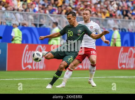 Manchester United midfielder Christian Eriksen (14) penalty goal past ...