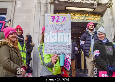 London, UK. 24th Nov, 2022. A University and College Union (UCU) member holds a placard about fixed term contracts during the demonstration at the picket line outside the London School of Hygiene and Tropical Medicine (University of London). Staff at universities across the UK have begun their biggest strike to date over pay, pensions and working conditions. (Photo by Vuk Valcic/SOPA Images/Sipa USA) Credit: Sipa USA/Alamy Live News Stock Photo