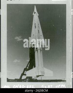 Project 26 - Operation Dominic (Johnston Island/Christmas Island/Maui, Hawaii) Test Activities. Nike-Hercules used for Thightrope shot. Photographs of Atmospheric Nuclear Testing at Pacific Island and Nevada Test Sites. Stock Photo