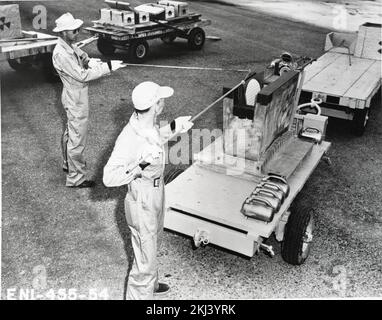 Project 22 - Operation Castle (Bikini/Enewetak) Test Activities. Preparing to roll Filter Paper. Photographs of Atmospheric Nuclear Testing at Pacific Island and Nevada Test Sites. Stock Photo