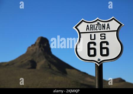 Cool Springs Station on historic Route 66 with a view of the sign. Oatman, Golden Valley, Arizona, USA, North America Stock Photo