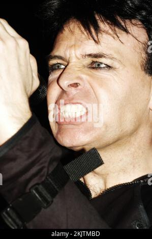 GARY NUMAN, CONCERT, 2004: Music legend Gary Numan playing at The Barfly Club in Cardiff, Wales, UK on 4 March 2000. Photo: Rob Watkins.  INFO: Gary Numan, born in 1958, is a pioneering English musician. Emerging in the late '70s, his electronic and industrial sound, epitomized in hits like 'Cars' and albums like 'The Pleasure Principle,' influenced the new wave and synth-pop genres, leaving an enduring impact on the music landscape. Stock Photo