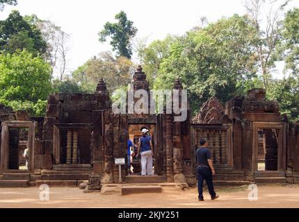 Main entrance to gallery and towers, Banteay Srei, Angkor, Siem Reap, Cambodia Stock Photo