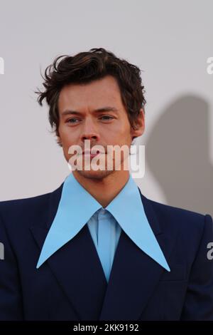 Harry Styles rec carpet 'Don't worry darling' Venice Stock Photo