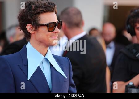 Harry Styles rec carpet 'Don't worry darling' Venice Stock Photo