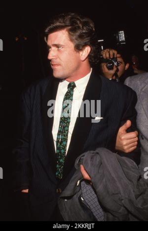 Mel Gibson  at the premiere of Out Of Africa in Los Angeles, CA December 10, 1985 Credit: Ralph Dominguez/MediaPunch Stock Photo