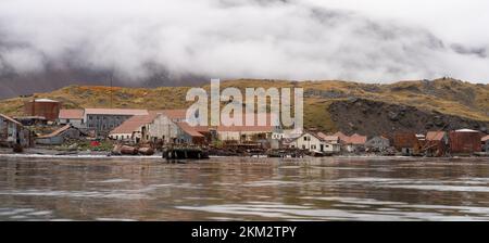 Leith Harbour - old, abandoned and largest of all seven whaling stations on South Georgia - whaling base in Leith Harbour South Georgia Stock Photo