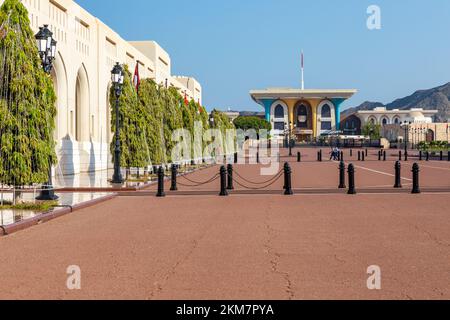 MUTRAH, MUSCAT, OMAN - NOVEMBER 14, 2022: Al Alam Sultan Palace in Muscat, Oman. Arabian Peninsula. Stock Photo