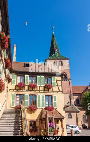 Turckheim (Türkheim): Town Hall, church Sainte-Anne in Alsace (Elsass), Haut-Rhin (Oberelsass), France Stock Photo