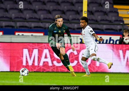 Beerschot's Nokkvi Thorisson and RSCA Futures' David Hubert pictured in ...