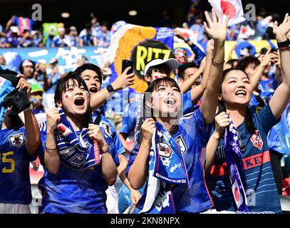 Al Rayyan, Katar. 27th Nov, 2022. Fans JapanAl Rayyan, 27.11.2022, FIFA Fussball WM 2022 in Katar, Gruppenphase, Japan - Costa Rica/ PRESSINPHOTO/Sipa USA Credit: Sipa USA/Alamy Live News Stock Photo