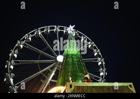 11/27/2022, Potsdam, Germany,  Christmas market Blue lights In the historic city center of Potsdam on the 1st of Advent 2022. Stock Photo