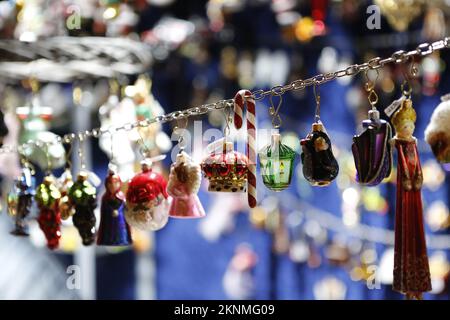 11/27/2022, Potsdam, Germany,  Christmas market Blue lights In the historic city center of Potsdam on the 1st of Advent 2022. Stock Photo