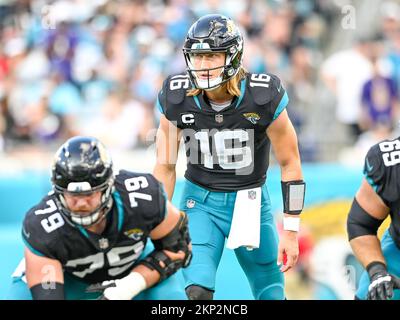 JACKSONVILLE, FL - NOVEMBER 27: Jacksonville Jaguars cornerback Tyson  Campbell (32) lines up for a play during the game between the Baltimore  Ravens and the Jacksonville Jaguars on November 27, 2022 at