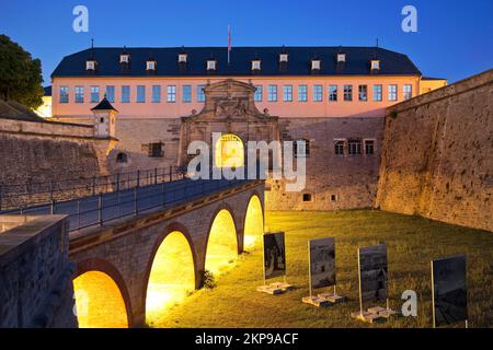 Petersberg Citadel, city fortress, access bridge with Peter's Gate and Commandant's House in the evening, Erfurt, Thuringia, Germany, Europe Stock Photo