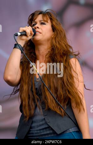 Alanis Morissette, V2008, Hylands Park, Chelmsford, Essex, Britain - 16 August 2008 Stock Photo