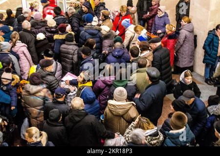 The inahabitants of Kherson have been ordered to evacuate the city. The ...