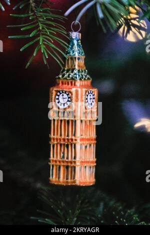 Westminster, London, UK. 29th Nov, 2022. Big Ben bauble by Gisela Graham. Ornaments, baubles and decorations on the 2022 Christmas Tree in Downing Street, Westminster, The tree lights were officially lit by the Prime Minister yesterday evening. Credit: Imageplotter/Alamy Live News Stock Photo