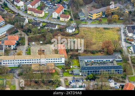 Aerial view, fallow land at Hochstraße and Willy-Brandt comprehensive school in Bergkamen, Ruhr area, North Rhine-Westphalia, Germany, At Friedrichsbe Stock Photo