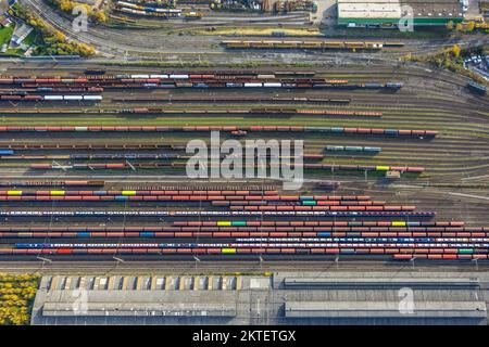 Aerial view, freight cars loaded with passenger cars, at Herne Wanne-Eickel station, shapes and colors, Wanne, Herne, Ruhr area, North Rhine-Westphali Stock Photo