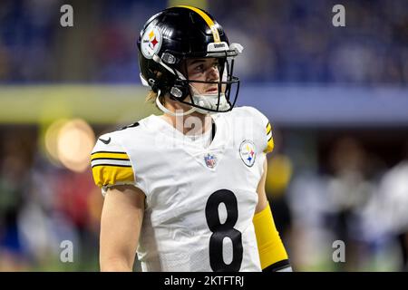 Indianapolis, Indiana, USA. 28th Nov, 2022. Pittsburgh Steelers quarterback Kenny Pickett (8) during pregame of NFL game against the Indianapolis Colts in Indianapolis, Indiana. John Mersits/CSM/Alamy Live News Stock Photo