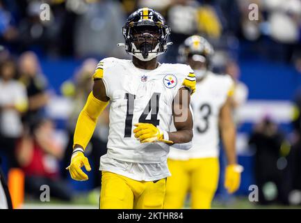 Pittsburgh Steelers wide receiver George Pickens (14) plays during an NFL  football game against the New Orleans Saints, Sunday, Nov. 13, 2022, in  Pittsburgh. (AP Photo/Keith Srakocic Stock Photo - Alamy