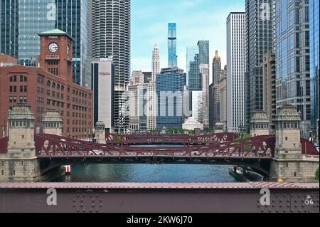 View of Chicago River and Downtown from The Loop elevated railway in the neighbourhood of the same name, Chicago, Illinois, United States of America Stock Photo