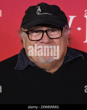Los Angeles, USA. 29th Nov, 2022. Danny DeVito arrives at the WILLOW Series Premiere held at the Regency Village Theater in Westwood, CA on Tuesday, ?November 29, 2022. (Photo By Sthanlee B. Mirador/Sipa USA) Credit: Sipa USA/Alamy Live News Stock Photo