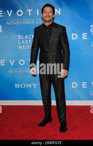 LOS ANGELES - NOV 15:  Daren Kagasoff at the Devotion Los Angeles Premiere at Village Theater on November 15, 2022 in Westwood, CA Stock Photo