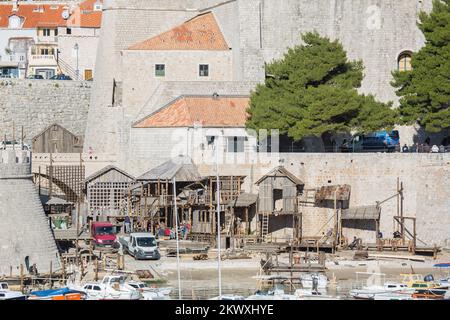 The set of Robin Hood: Origins grows bigger and bigger. The largest ever film production in Croatian history is produced by Leonardo DiCaprio Stock Photo