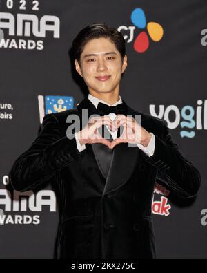 Osaka, Japan. 30th Nov, 2022. South Korean actor Park Bo-gum attends a red carpet event of the 2022 MAMA(Mnet Asian Music Awards) in Osaka, Japan on Wednesday, November 30, 2022. Photo by Keizo Mori/UPI Credit: UPI/Alamy Live News Stock Photo