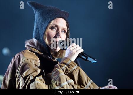 Róisín Murphy, eccentric British dance icon, best known as lead singer ...