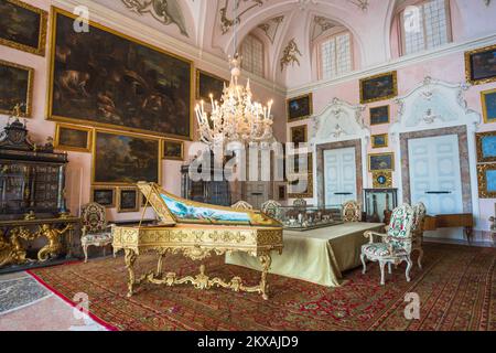 Palazzo Borromeo, view of the Music Room in the Palazzo Borromeo - scene of the historic Stresa Conference in 1935, Piedmont Italy Stock Photo