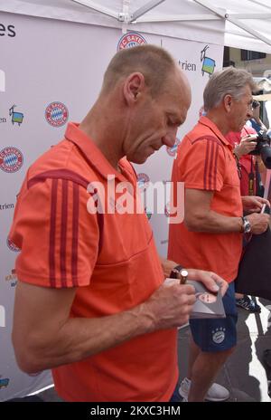 08.07.2019., Croatia, Pula - Bayer Munchen ex-football stars hung out with citizens on Portarata square before tonight's match in Pula amphitheater.. Former footballers Ivica Olic, Giovane Elber, Paulo Sergio, Klaus Augenthaler and Marcel Witeczek shared autographs and announced a football spectacle in the Pula amphitheater, where former celebrities of the current German champion will face Croatian National Team legends. Photo: Dusko Marusic/PIXSELL  Stock Photo