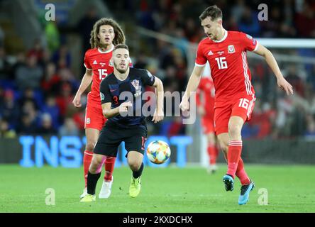 13.10.2019., Stadium Cardiff City, Cardiff, Wales - Qualifications for European championship, group E, round 7 , Croatia - Wales. Ethan Ampadu, Nikola Vlasic, Tom Lockyer Photo: Sanjin Strukic/PIXSELL Stock Photo