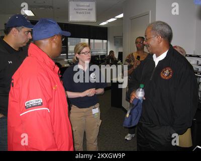 Flooding   Hurricane/Tropical Storm - Philadelphia, Pa. , August 27, 2011   Congressman Chaka Fattah & Philadelphia Mayor Michael Nutter speak with Regional Administrator MaryAnn Tierney prior to the onset of hurricane Irene... Photographs Relating to Disasters and Emergency Management Programs, Activities, and Officials Stock Photo