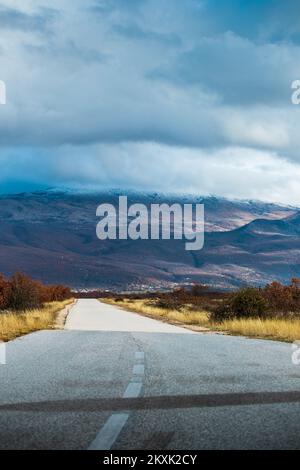 Dalmatinska zagora hi-res stock photography and images - Alamy