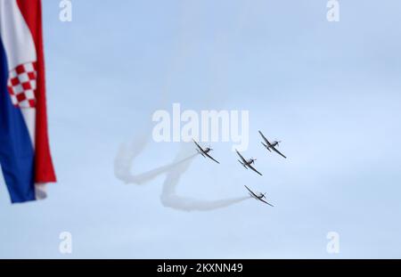 The performance of the acrobatic group of the Croatian Air Force 'Krila Oluje' (Storm Wings) delighted many citizens gathered on the occasion of the celebration of Croatian Army Day, Croatian Army Day and the 30th anniversary of the Croatian Army in Zagreb, Croatia on 28. May, 2021. Photo: Zeljko Lukunic/PIXSELL Stock Photo