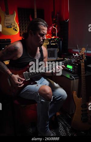 The best guitarist in the world Igor Paspalj plays guitar in a