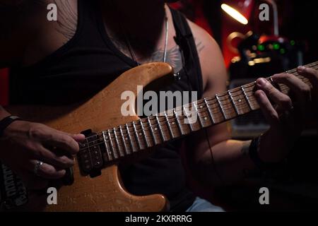 Best guitarist in the world 2021 sales