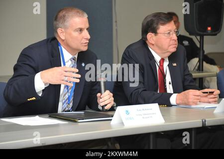 Baton Rouge, La., Oct. 17, 2012   (From Left to Right) FEMA Region VI Acting Administrator Tony Robinson and FEMA Associate Administrator for the Office of Response and Recovery Bill Carwile answer questions from the participants of FEMA Future Leadership in a panel at the Joint Field Office. Louisiana Hurricane Isaac. Photographs Relating to Disasters and Emergency Management Programs, Activities, and Officials Stock Photo