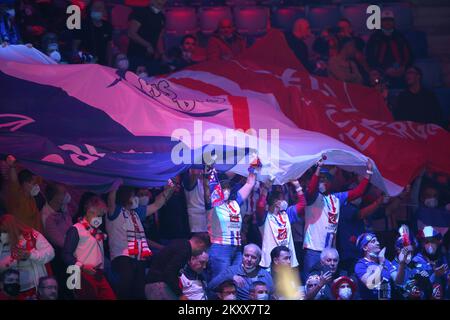 SZEGED, HUNGARY - JANUARY 17: Fans before the beginning of the Men's EHF EURO 2022 match between Serbia and France at Szeged Uj Arena on January 17, 2022 in Szeged, Hungary. Photo: Sanjin Strukic/PIXSELL Stock Photo