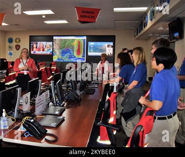 Members of FEMA Corps Mountain 4 were given an in-depth tour of the Emergency operations Center inside the Texas Department of Public Safety complex. They also heard a description of how the state's search and rescue resources were deployed during the May/June, 2015 flooding events. Leading the tour is Suzannah Jones (left) of the Texas Department of Public Safety's Division of Emergency Management.. Texas Severe Storms, Tornadoes, Straight-line Winds, and Flooding. Photographs Relating to Disasters and Emergency Management Programs, Activities, and Officials Stock Photo