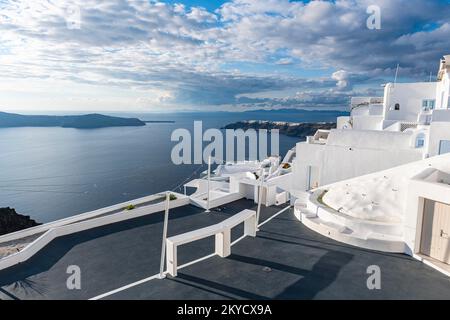 Luxury white washed houses in Fira, Santorini, Greece Stock Photo