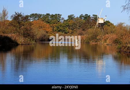 A picturesque view of the River Ant on the Norfolk Broads in autumn by Boardman's Mill at How Hill, Ludham, Norfolk, England, United Kingdom. Stock Photo